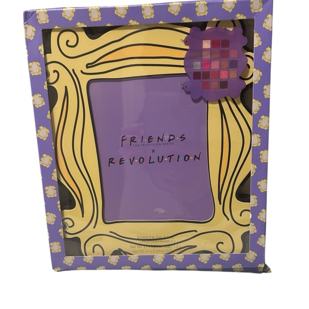 {Revolution} Friends Eyeshadow Palette